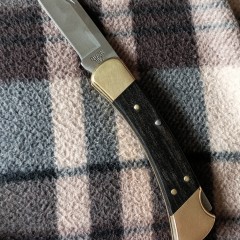 Нож BUCK 0110BRS FOLDING HUNTER